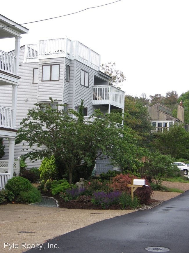 216 67th St, Virginia Beach, VA 23451 House Rental in Virginia Beach