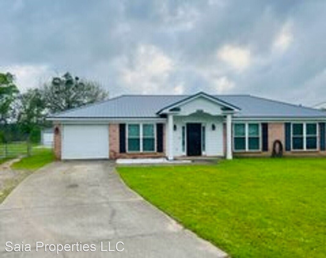 Primary Photo - 3 br, 2 bath House - 23282 Wilson Drive