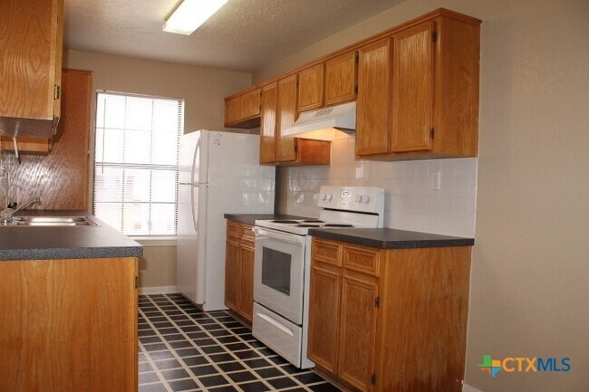 Foto del edificio - 3819 Oak Valley Dr