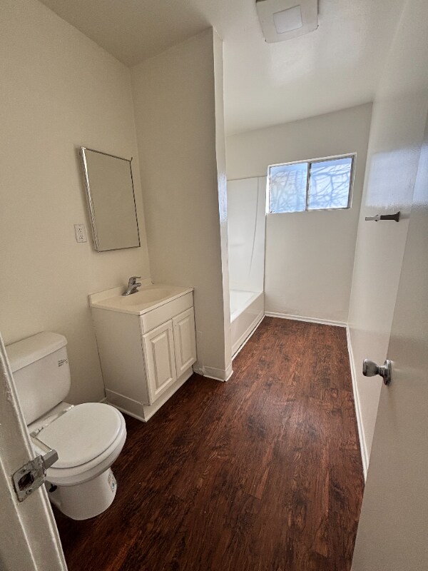 Foto del edificio - 950 S Gilbuck Dr