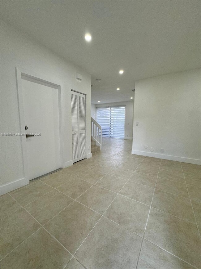 Foto del edificio - 16820 SW 1st Manor