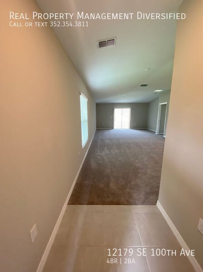 Building Photo - Coming in OCTOBER!!!!!