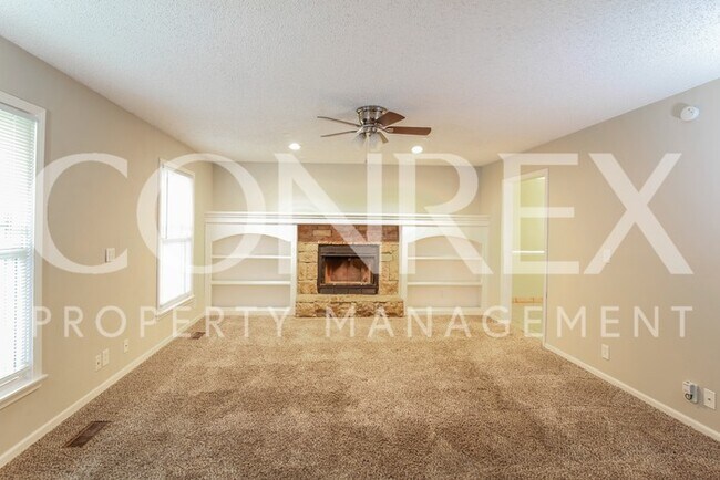 Building Photo - 1409 N Hunter Dr