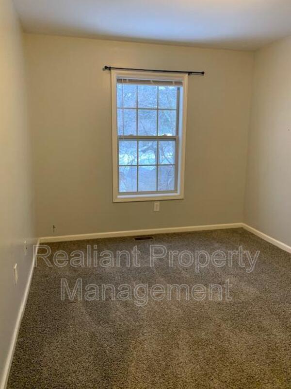 Foto del edificio - 3837 Pine Ridge Way