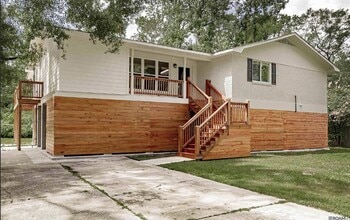 Building Photo - 636 Castlewood St