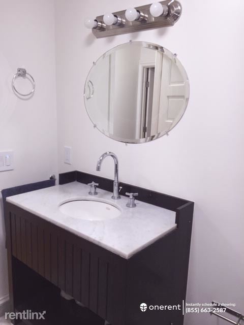 Foto principal - 1 br, 1 bath Duplex - 214 Banks Street -