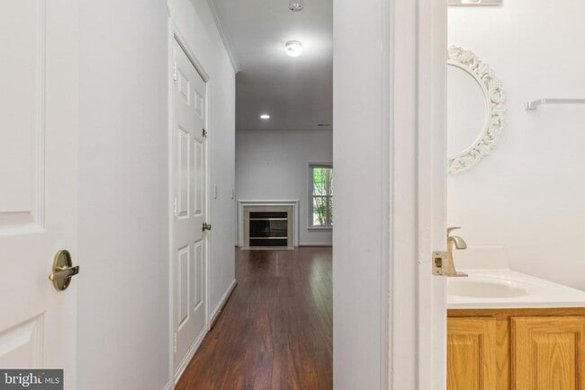 Building Photo - 12314 Sour Cherry Way