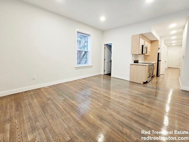 Foto del edificio - 529 Beacon St