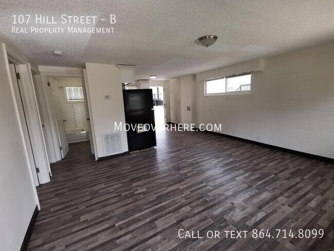 Building Photo - 107 Hill St