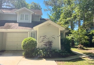 Building Photo - 115 Lakemont Dr