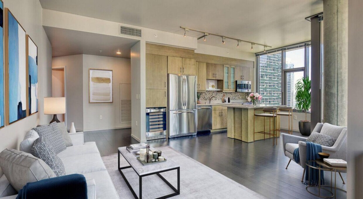 Foto principal - 2121 6th Ave