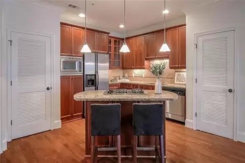 Foto del edificio - 825 Highland Ln NE