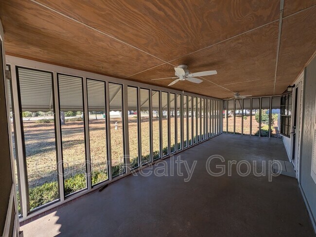 Foto del edificio - 6511 Blue Springs Rd