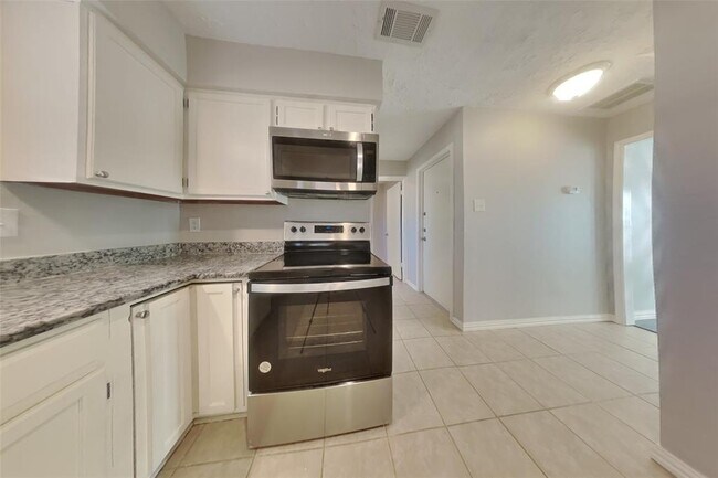 Building Photo - 4314 Dawn Creek Ln