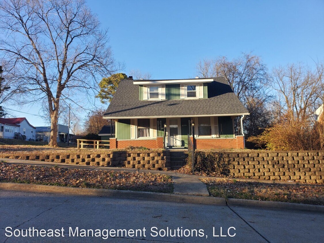 Primary Photo - 4 br, 3 bath House - 1546 Dunklin St