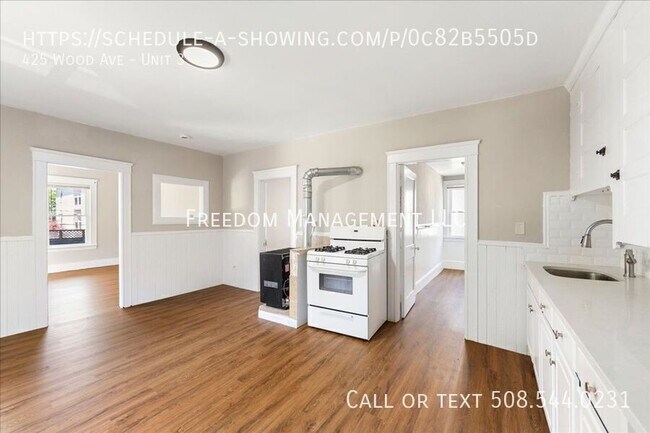 Foto del edificio - 425 Wood Ave