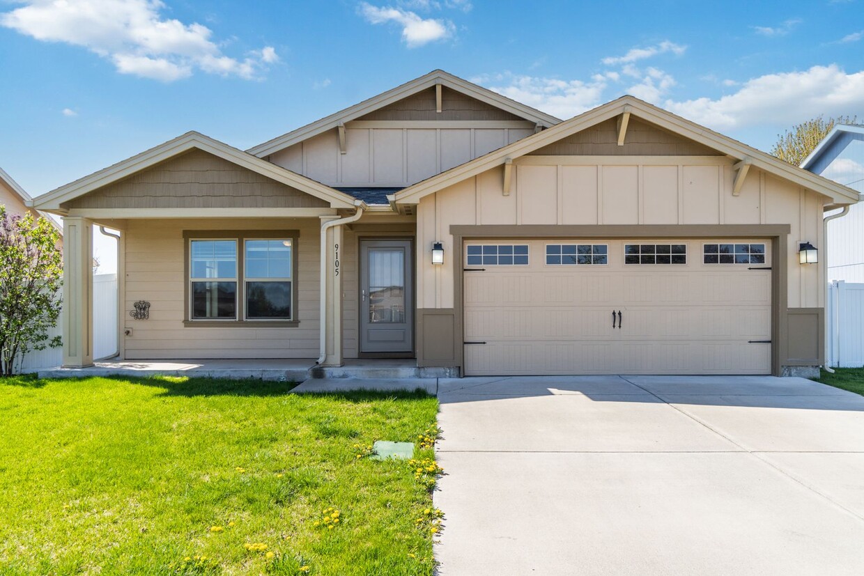 Primary Photo - Charming 3 Bed, 2 Bath Home in Cheney – Op...