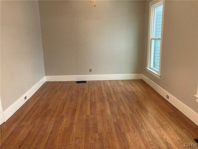 Foto del edificio - 206 Arlington St