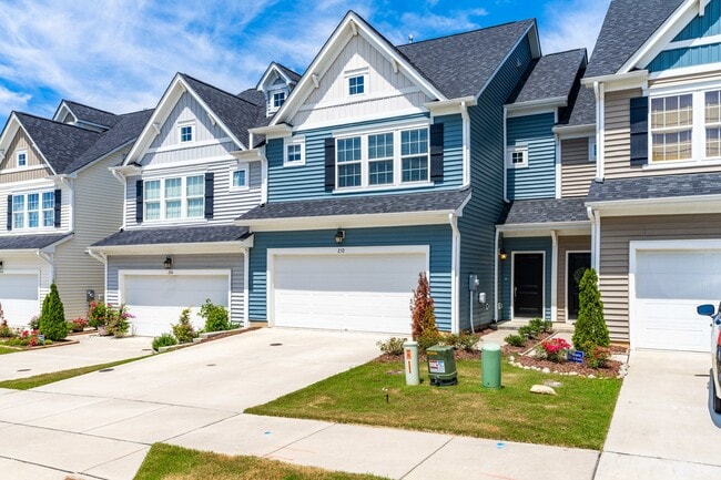 Foto del edificio - 252 Shingle Oak Rd
