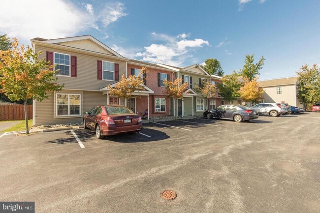 Foto del edificio - 56 S Charlotte St