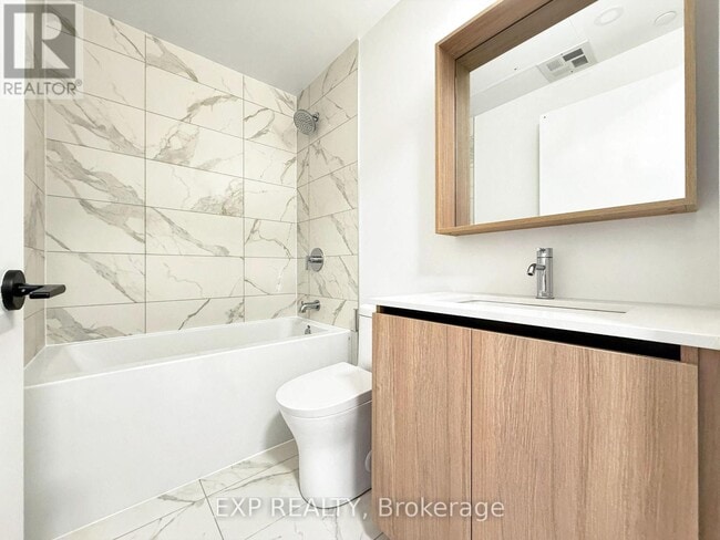 Building Photo - 35 Parliament St