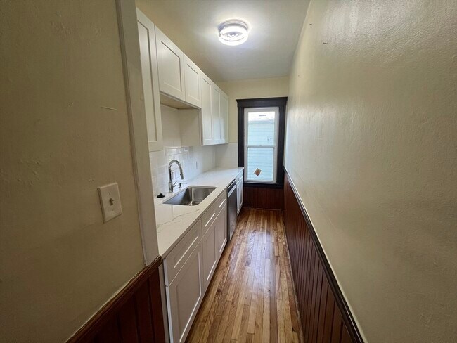 Foto del edificio - 72 Everard St