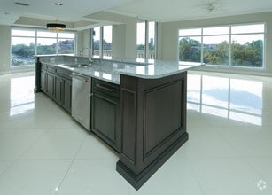 Robert's Stadium Club photo'