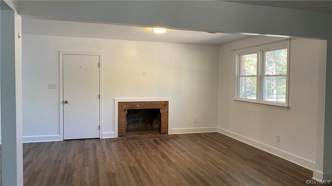 Building Photo - 2511 Moseley Rd