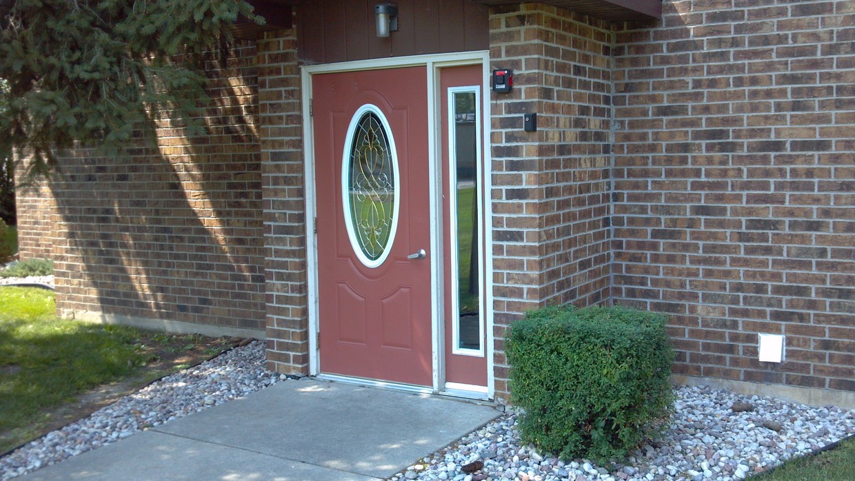 Primary Photo - 1109 Rock Ave