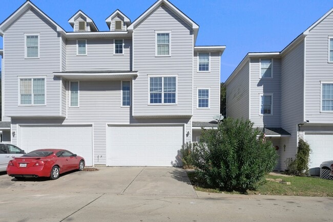 Foto del edificio - 135 Binnacle Ct