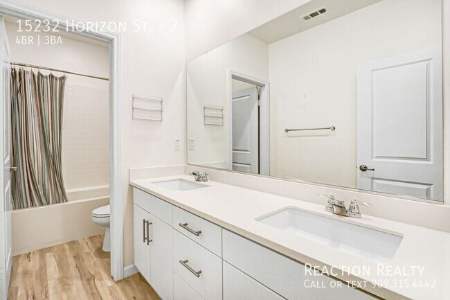 Foto del edificio - 15232 Horizon St