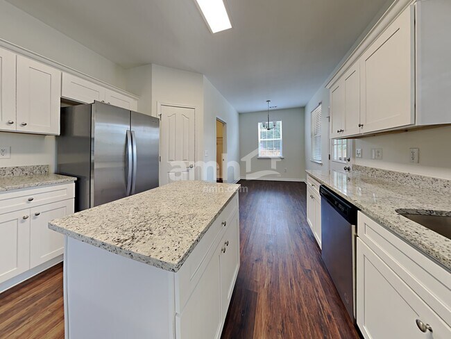 Foto del edificio - 216 Giants Ridge Road