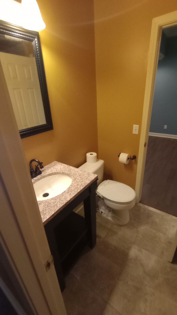 Foto del edificio - 4 bedroom 3 bath Home with Pickleball Cour...