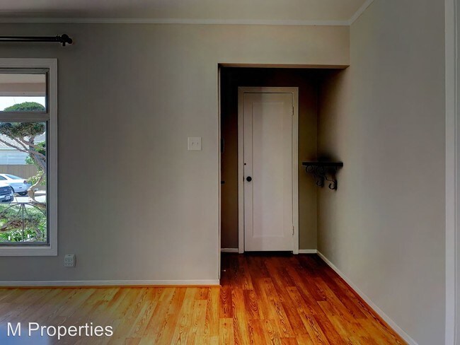 Foto del edificio - 3 br, 1 bath House - 107 Sycamore Avenue
