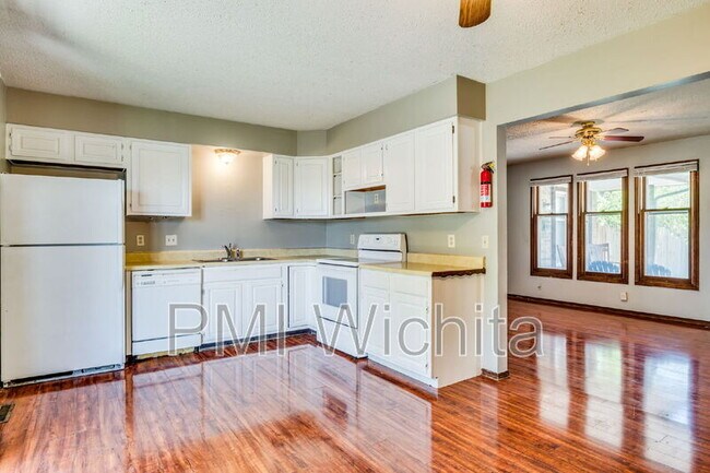 Foto del edificio - 3216 S Walnut St