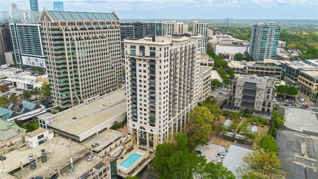 Building Photo - 3040 Peachtree Rd