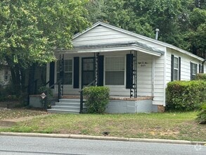 Building Photo - 805 Old Bainbridge Rd