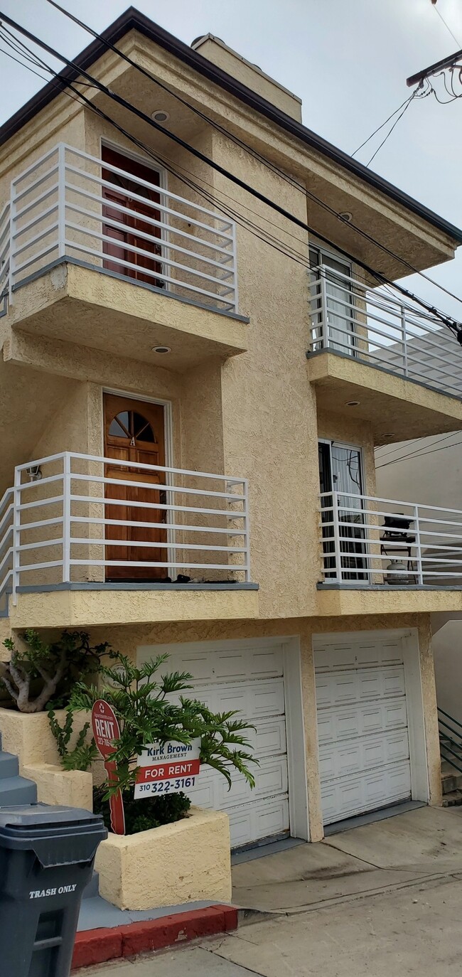 Building Photo - 204 Seaview St