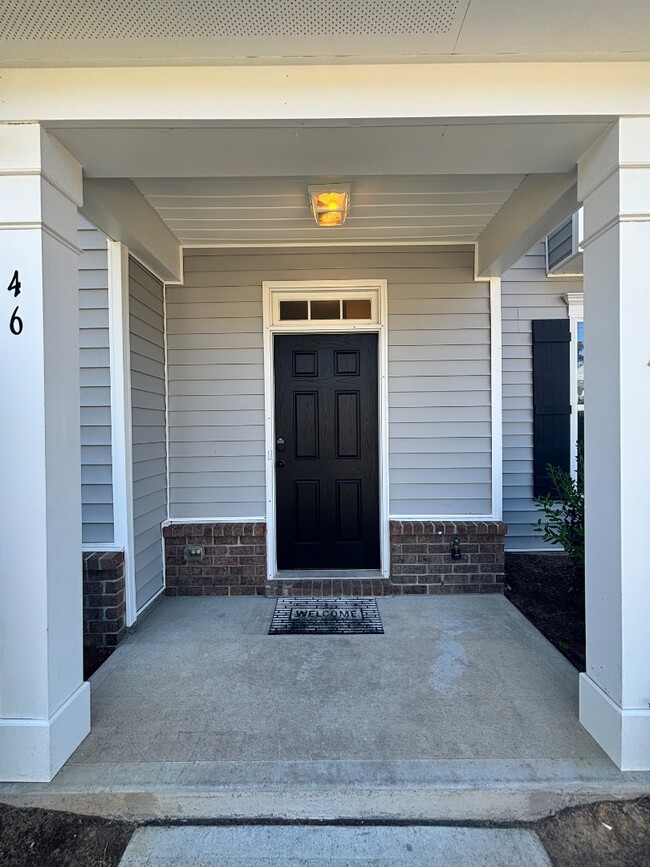 Foto del edificio - 102 Harvest Oaks Ln