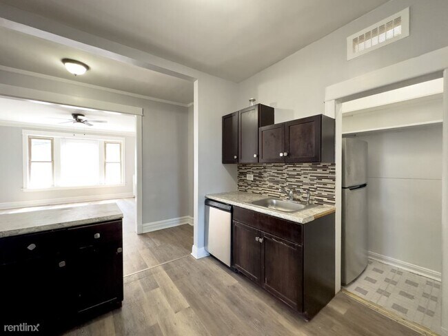 Foto del edificio - 4 br, 2 bath Duplex - Urban Abodes Awesome...