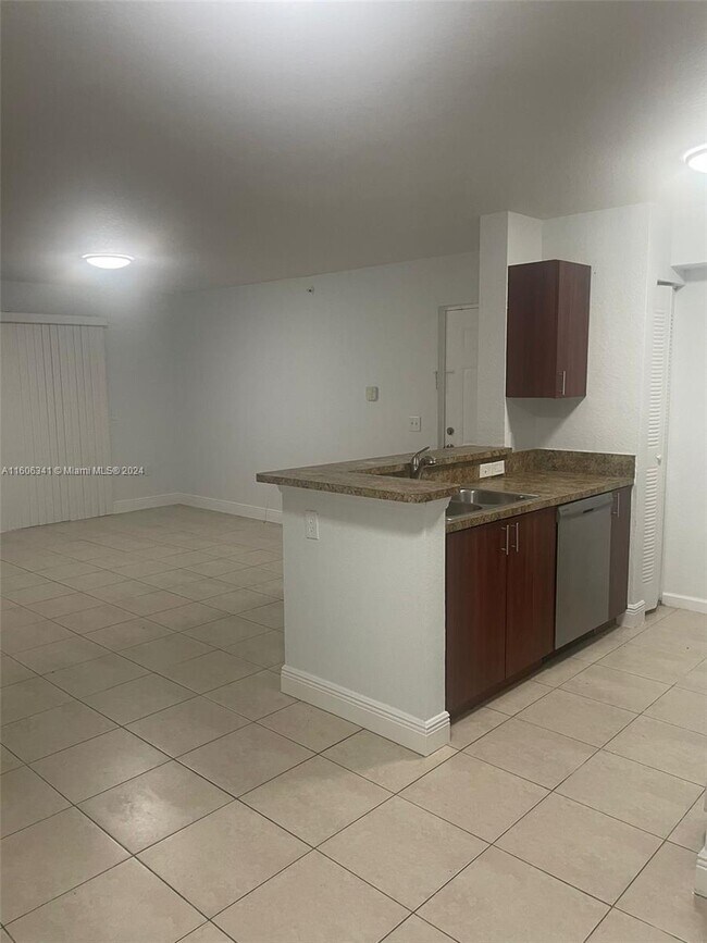 Foto del edificio - 15422 SW 284th St