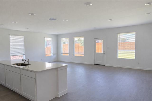 Foto del edificio - 6420 Ponderosa Pne Rd