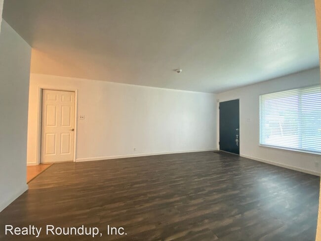 Foto del edificio - 4 br, 2 bath House - 4645 Hibiscus Rd