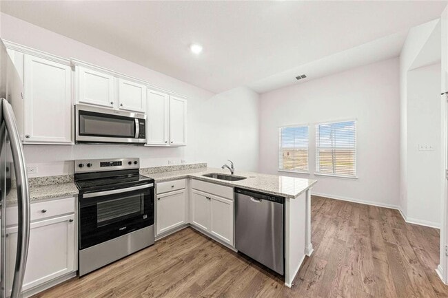 Building Photo - 109 Desert Hare Dr