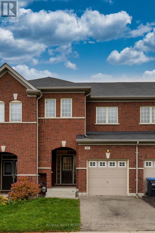 Building Photo - 90 Sky Harbour Dr Building Photo - 90 Sky Harbour Dr