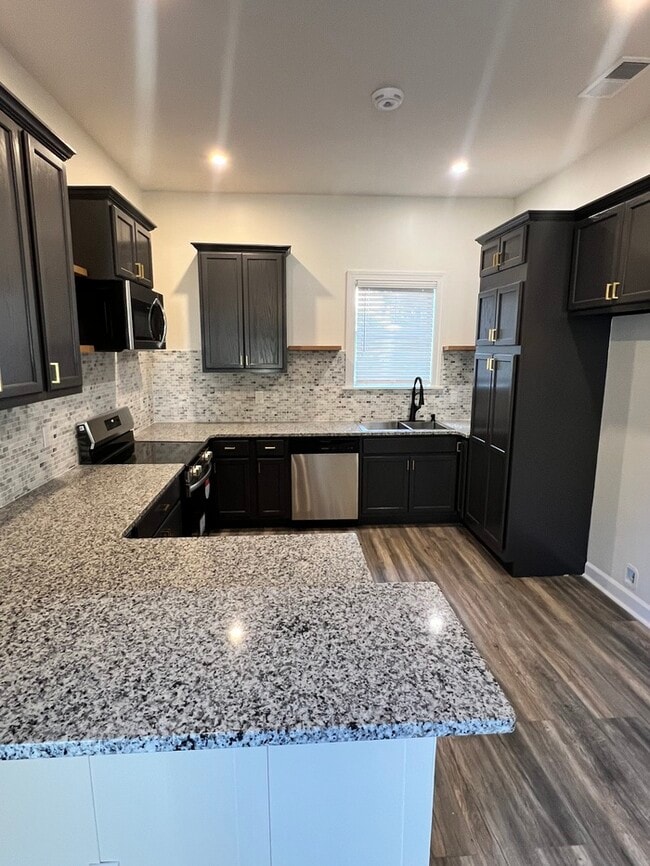 Foto del edificio - Newly Renovated Rental Home