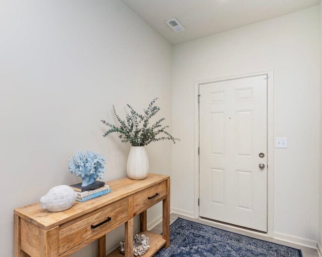 Foto del edificio - 4BR/2.5 Home for Rent in Cherry Clen!
