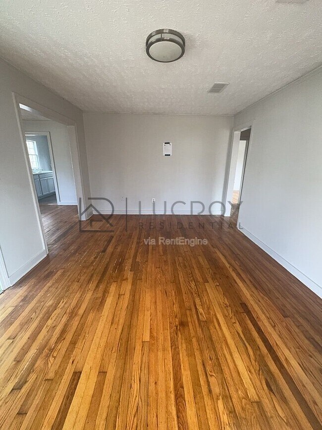 Foto del edificio - 4426 Desoto St
