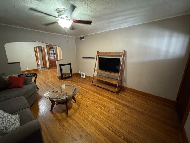 Foto del edificio - Main level house