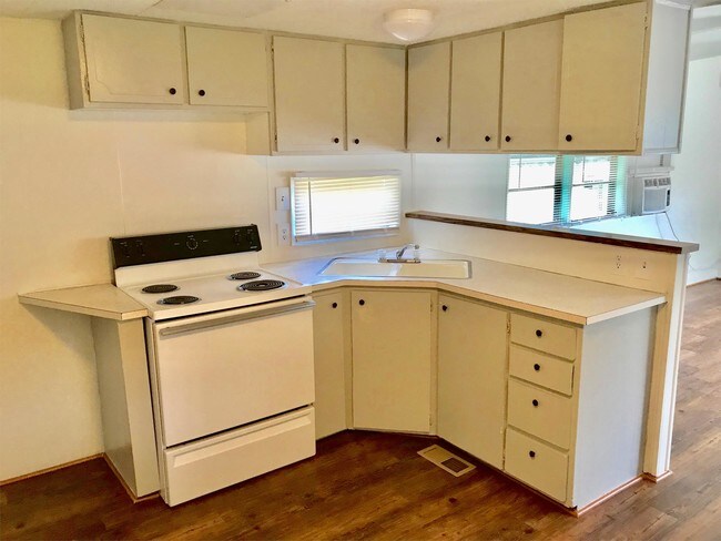 Foto del edificio - 807 Edgemont Ave